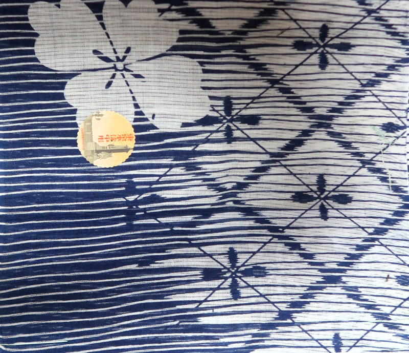 《 横筋に菱格子花菱文様ゆかた地》東京中形振興会会員製造 注染 一色染め 綿絽地 豊田コレクション